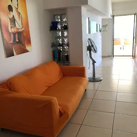 Apartamento Attico Delle Pomelie Santa Teresa Di Riva Exterior foto
