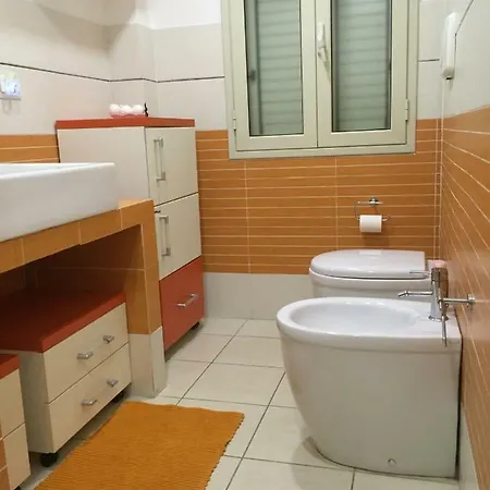 Apartamento Attico Delle Pomelie Santa Teresa Di Riva Exterior foto