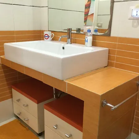 Apartamento Attico Delle Pomelie Santa Teresa Di Riva Exterior foto